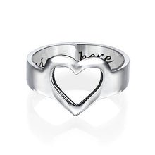 Lade das Bild in den Galerie-Viewer, Hollow Heart Herz Ring J0022 mit gravierbarer Innenseite aus 925er Sterling Silber mit 18K Gold Roségold Vergoldung selbst gestalten