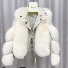 Lade das Bild in den Galerie-Viewer, Wintermode Damen Echtfuchs und Schaffell Ledermantel
