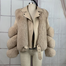 Lade das Bild in den Galerie-Viewer, Wintermode Damen Echtfuchs und Schaffell Ledermantel