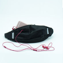 Lade das Bild in den Galerie-Viewer, Frau Brivilas Holographische Multifunktions-Laser-Brusttasche
