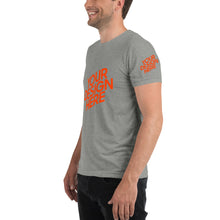 Lade das Bild in den Galerie-Viewer, Kurzärmeliges T-Shirt Tri-Blend Herren/Männer selbst gestalten und bedrucken