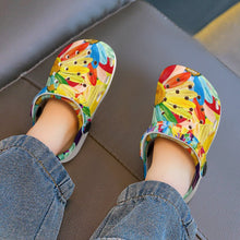 Lade das Bild in den Galerie-Viewer, Personalisierte Kinder Clogs mit Foto | EVA Schuhe selbst gestalten
