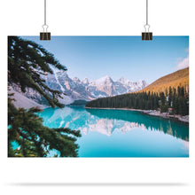 Lade das Bild in den Galerie-Viewer, Klebeposter selbst gestalten | Selbstklebendes Poster mit Foto
