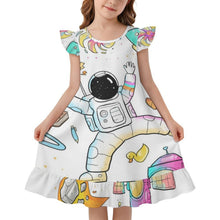 Lade das Bild in den Galerie-Viewer, Floral Edge Nightgown Astronauts, Spaceflights, Spaceships, Children's Fun
