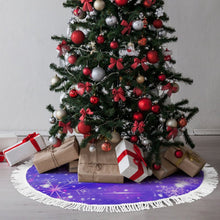 Lade das Bild in den Galerie-Viewer, Personalisierbare Weihnachtsbaumdecke | Beidseitig bedruckt &amp; mit Quasten
