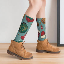 Lade das Bild in den Galerie-Viewer, Breathable Stockings Merry ChristmasSocken mit eigenem Foto bedrucken | Einzigartiges Fotogeschenk Style One Size
