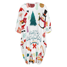 Lade das Bild in den Galerie-Viewer, Damen Plus Size Nachthemd aus Eisseide | Schlafshirt mit Foto (XL)
