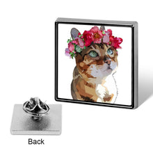 Lade das Bild in den Galerie-Viewer, Personalisierbarer Mini-Pin Quadratisch – Alu-Anstecknadel mit eigenem Motiv
