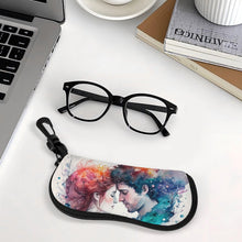 Lade das Bild in den Galerie-Viewer, Personalisiertes Brillenetui aus Neopren | Foto &amp; Text selbst gestalten
