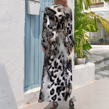Lade das Bild in den Galerie-Viewer, Maxikleid Langarm mit Stehkragen | Oversized &amp; Elegant | Selbst Gestalten
