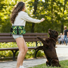 Lade das Bild in den Galerie-Viewer, Personalisierbarer Outdoor-Rucksack für kleine Hunde &amp; Katzen
