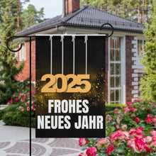 Lade das Bild in den Galerie-Viewer, Gartenflagge mit Foto Selbst Gestalten und Bedrucken 2025 Frohes Neues Jahr
