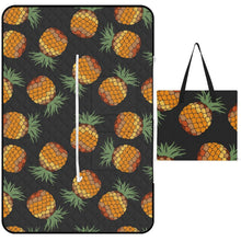 Lade das Bild in den Galerie-Viewer, Faltbare Picknickdecke zur Tasche | 2-in-1 mit Foto
