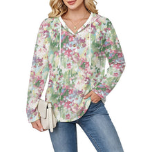 Lade das Bild in den Galerie-Viewer, V-neck Button-up Sweater 29193318-c343-477a-921b-d5dd06526a43.jpg

