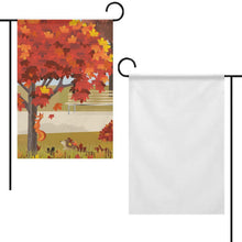 Lade das Bild in den Galerie-Viewer, Gartenflagge selbst gestalten (31x46cm) | Mit Foto &amp; Namen
