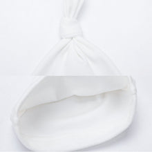 Lade das Bild in den Galerie-Viewer, Personalisierbare Babymütze | Wolkenweich | Geschenk zur Geburt
