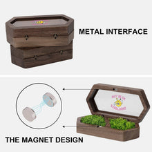 Lade das Bild in den Galerie-Viewer, Wooden Double-Slot Ring Box Cartoon T-shirt
