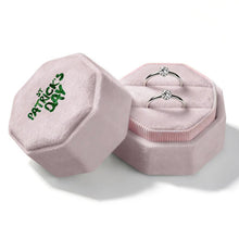 Lade das Bild in den Galerie-Viewer, Velvet Jewelry Box St. Patrick's Day
