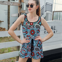 Lade das Bild in den Galerie-Viewer, Kurzer Jumpsuit Damen Personalisiert | Sommer Playsuit mit Tunnelzug
