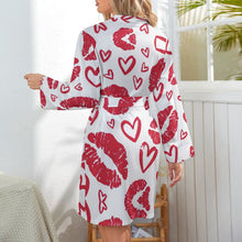 Lade das Bild in den Galerie-Viewer, Satin-Kimono Personalisierbar | Morgenmantel mit Gürtel | S-XL
