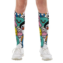 Lade das Bild in den Galerie-Viewer, Personalisierte Socken vollflächig bedrucken | 360° Design
