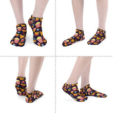 Lade das Bild in den Galerie-Viewer, Personalisierte Socken 5er Pack | Kurze Socken mit Foto
