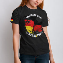 Lade das Bild in den Galerie-Viewer, Multi-Image-Druck Fußballtrikot TShirt Jersey ET 2022 Fußball WM Kids Volldruck für Kinder mit Fotos Muster Text Logo selbst gestalten und bedrucken
