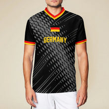 Lade das Bild in den Galerie-Viewer, Multi-Image-Druck Fußball WM Fußballtrikot Jersey Fußball Trikot Herren 3Z06 mit Fotos Muster Text Logo selbst gestalten und bedrucken
