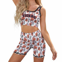 Lade das Bild in den Galerie-Viewer, Multi-Image-Druck Yoga Set NZ063 Jogginganzug Damen Traingsanzug 2 Teile Nahtlose Sportanzug Damen Crop Top und Hohe Taille Yoga-Shorts Sport Sets mit Foto Text Muster selbst gestalten und bedrucken
