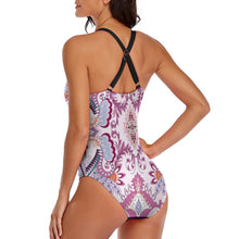 Lade das Bild in den Galerie-Viewer, Sexy modisches 2023 Multi-Image-Druck Damen / Frauen One-piece Swimsuit Swimwear Badeanzug mit tiefem Rundhalsausschnitt LT3150 mit Fotos Muster Text Logo selbst gestalten und bedrucken
