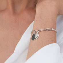 Lade das Bild in den Galerie-Viewer, 925 Sterling Silber Damen Büroklammer Charm Armkette ME Link Chain S0001 mit Gravur mit 18K Gold Roségold Vergoldung Länge verstellbar selbst gestalten
