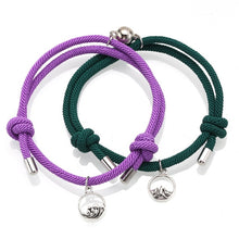Lade das Bild in den Galerie-Viewer, Roter und schwarzer Seilnetzmagnet, der Paararmband anzieht
