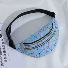 Lade das Bild in den Galerie-Viewer, Frau Brivilas Holographische Multifunktions-Laser-Brusttasche
