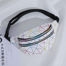 Lade das Bild in den Galerie-Viewer, Frau Brivilas Holographische Multifunktions-Laser-Brusttasche
