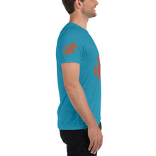 Lade das Bild in den Galerie-Viewer, Kurzärmeliges T-Shirt Tri-Blend Herren/Männer selbst gestalten und bedrucken
