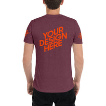 Lade das Bild in den Galerie-Viewer, Kurzärmeliges T-Shirt Tri-Blend Herren/Männer selbst gestalten und bedrucken
