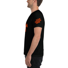 Lade das Bild in den Galerie-Viewer, Kurzärmeliges T-Shirt Tri-Blend Herren/Männer selbst gestalten und bedrucken
