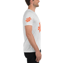 Lade das Bild in den Galerie-Viewer, Kurzärmeliges T-Shirt Tri-Blend Herren/Männer selbst gestalten und bedrucken
